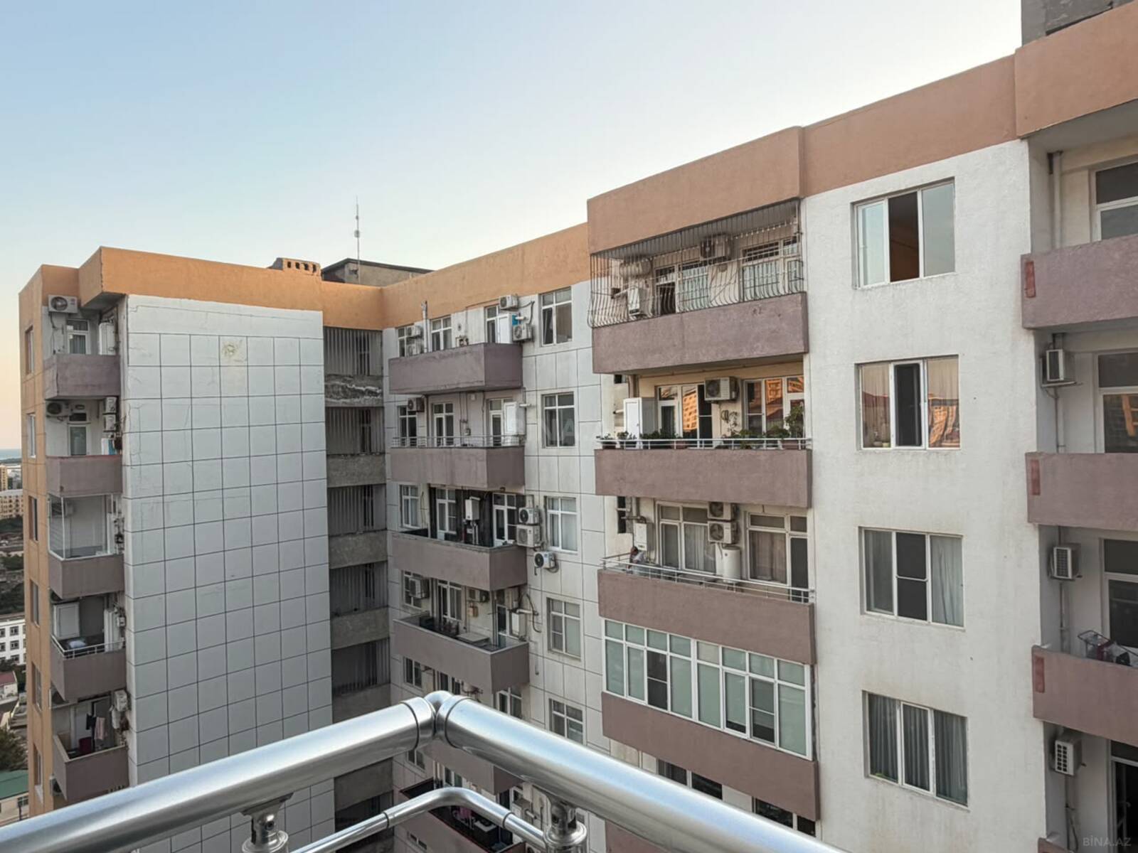 3 otaqlı Yeni tikili, Nizami m., Bakı