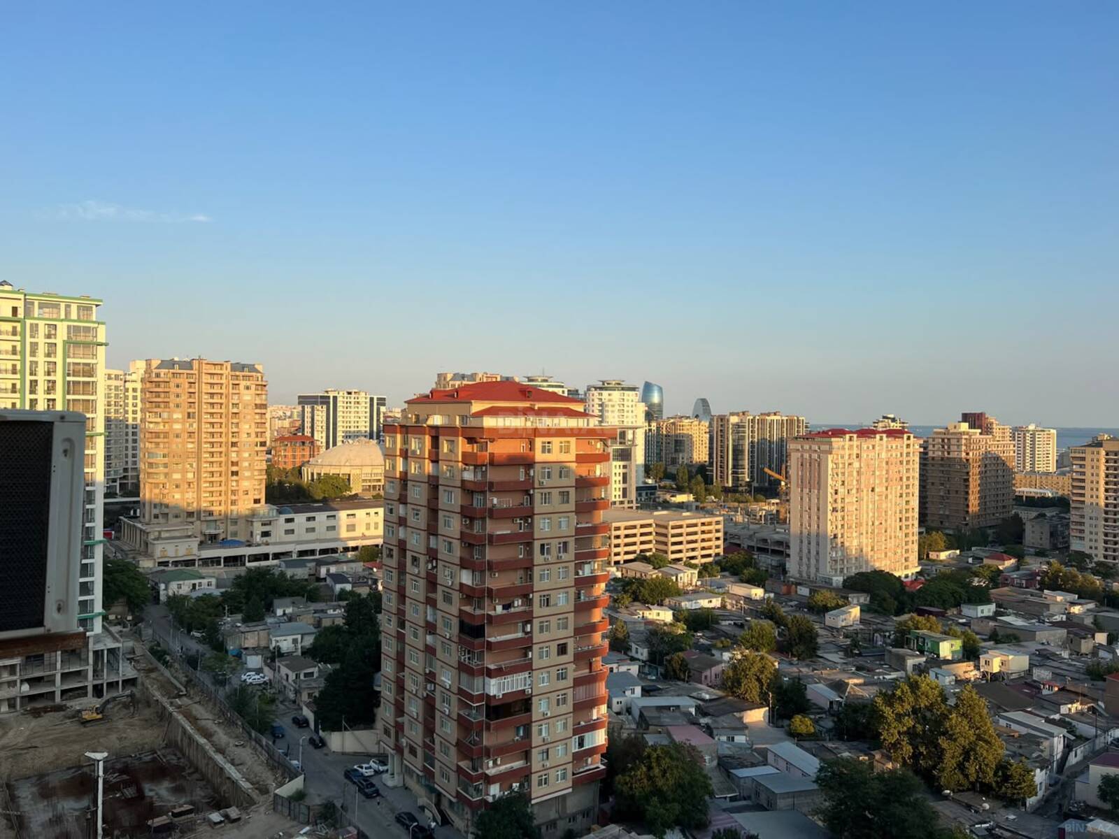 3 otaqlı Yeni tikili, Nizami m., Bakı