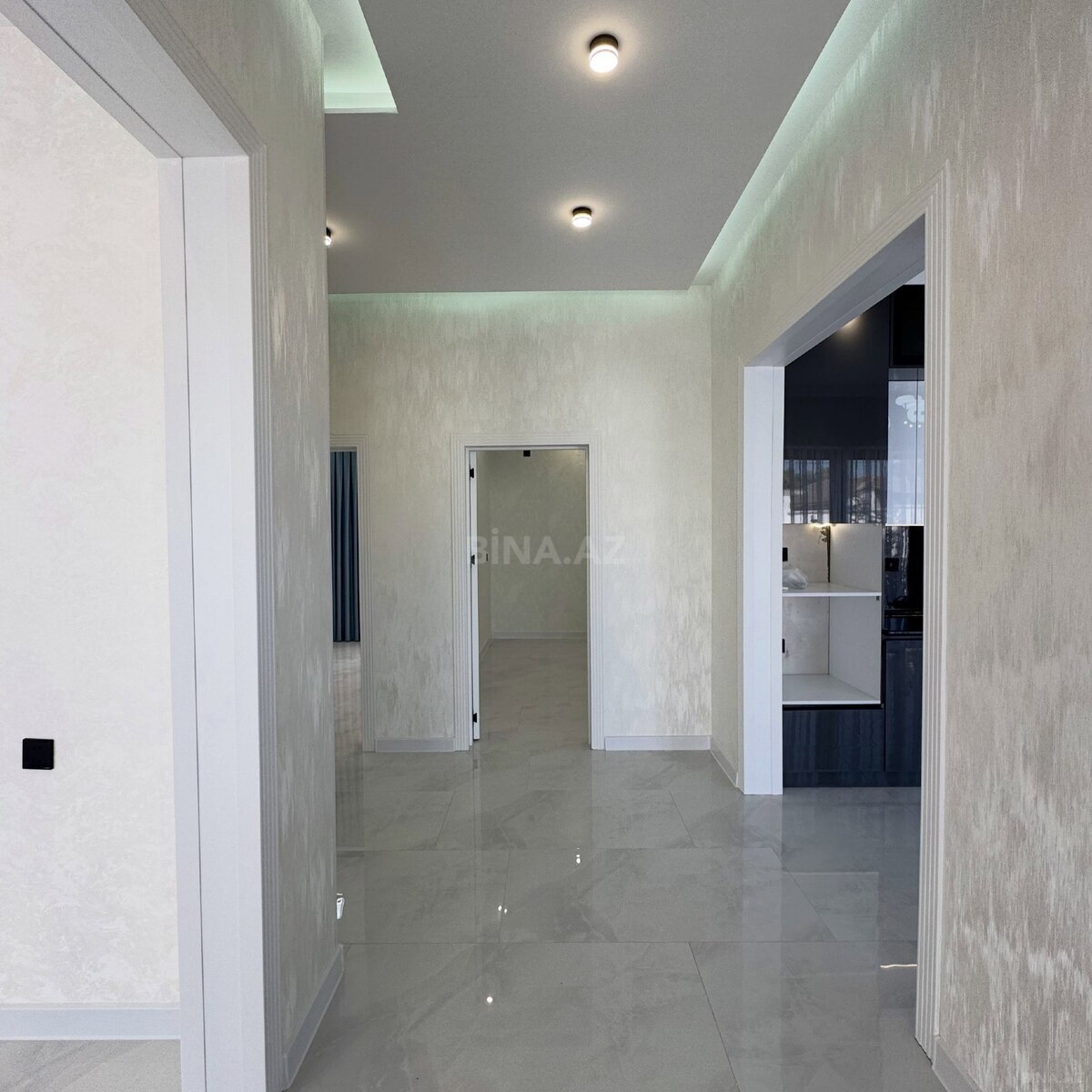 4 otaqlı Həyət evi/Bağ evi, Şüvəlan q., Bakı