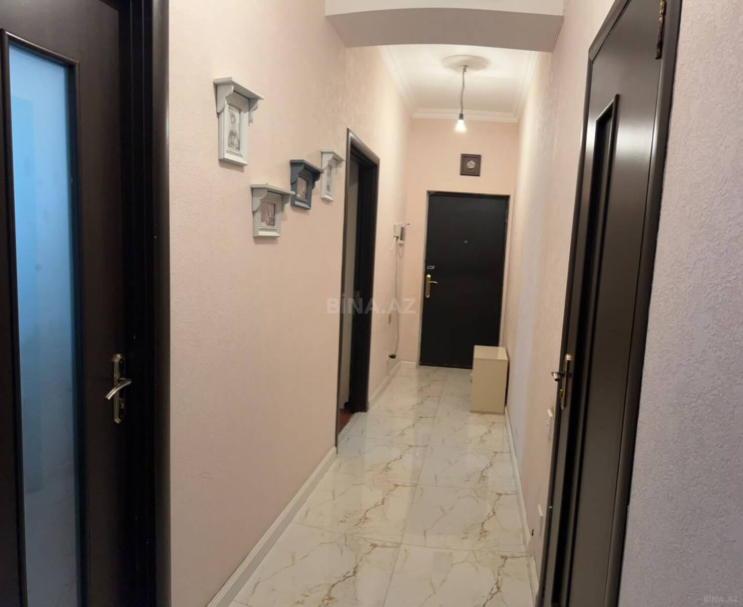 2 otaqlı Yeni tikili, Xırdalan