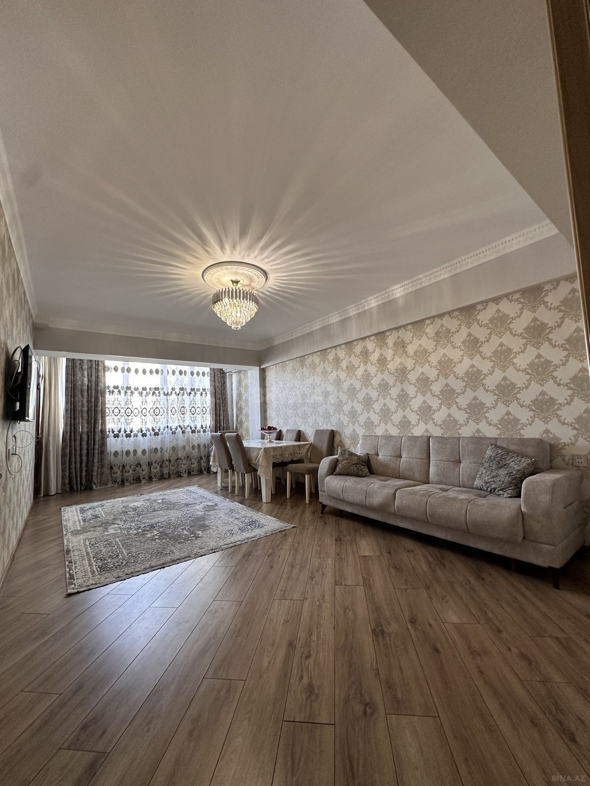3 otaqlı mənzil kirayə verilir, Bakı