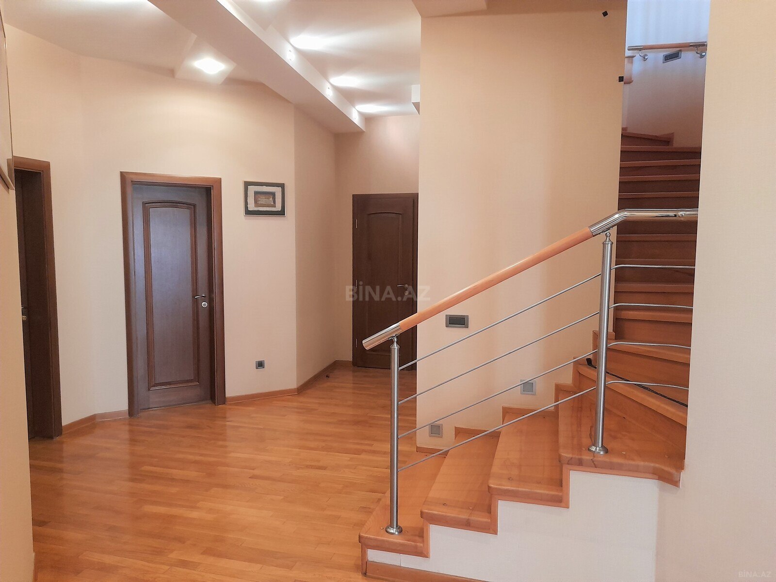6 otaqlı Həyət evi/Bağ evi, Nərimanov r., Bakı