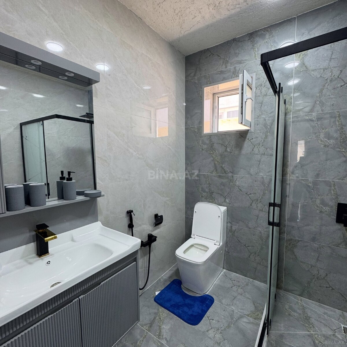 4 otaqlı Həyət evi/Bağ evi, Şüvəlan q., Bakı