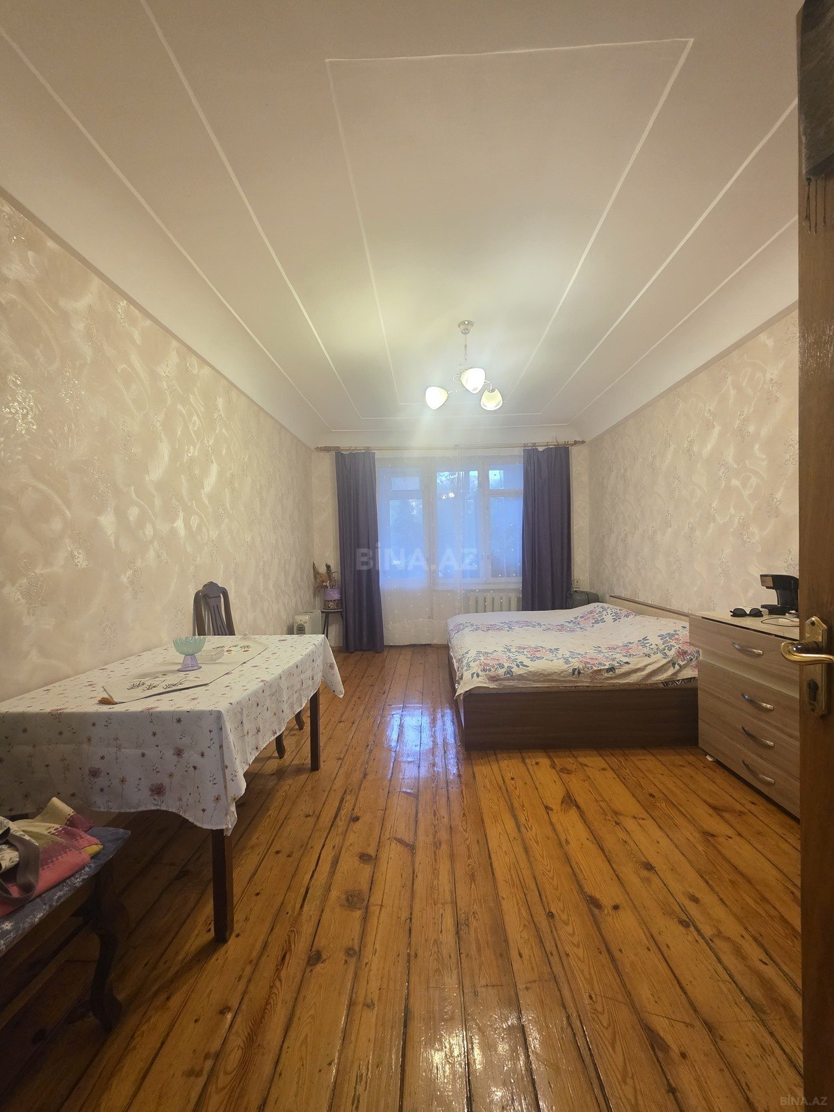 3 otaqlı Köhnə tikili, İnşaatçılar m., Bakı