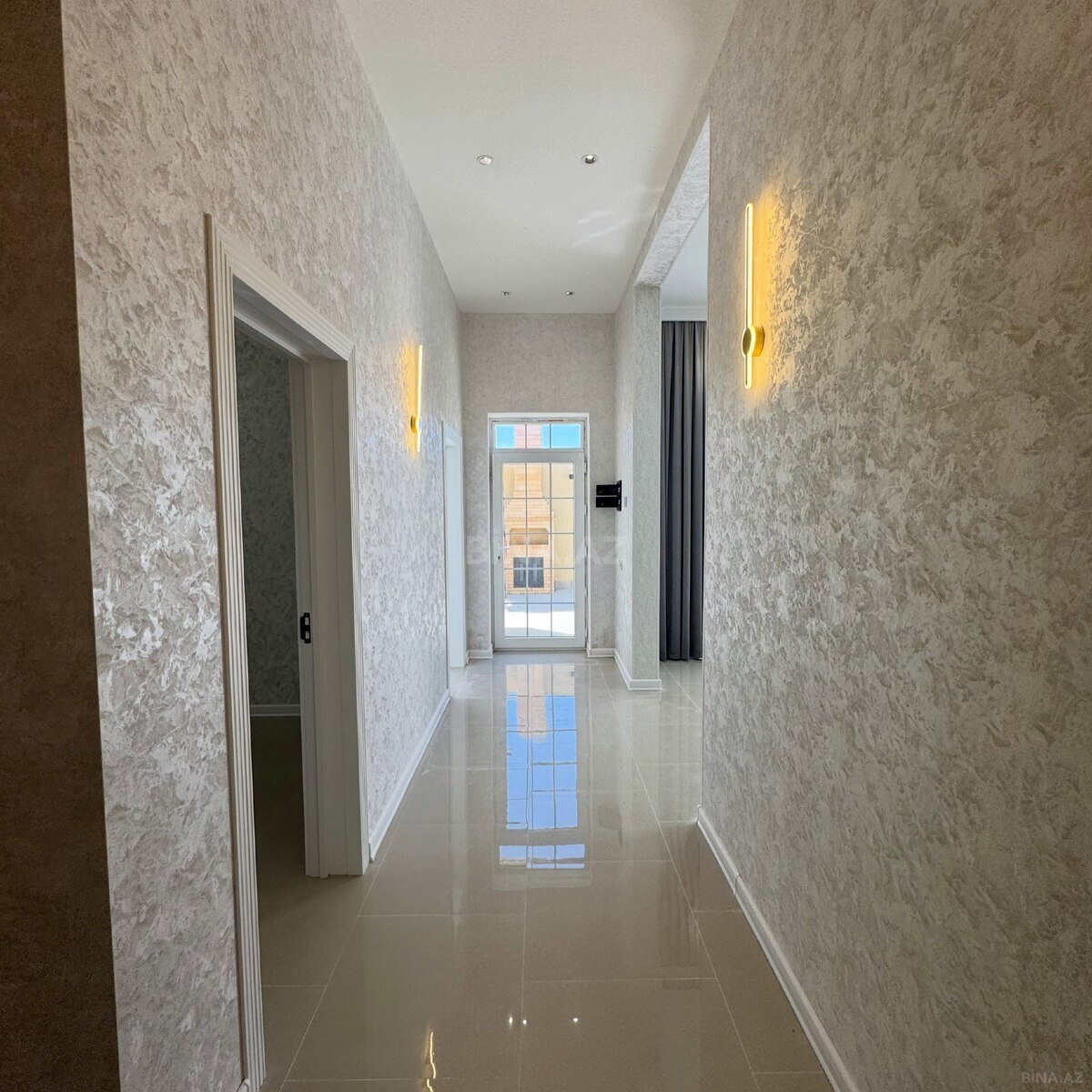 4 otaqlı Həyət evi/Bağ evi, Şüvəlan q., Bakı