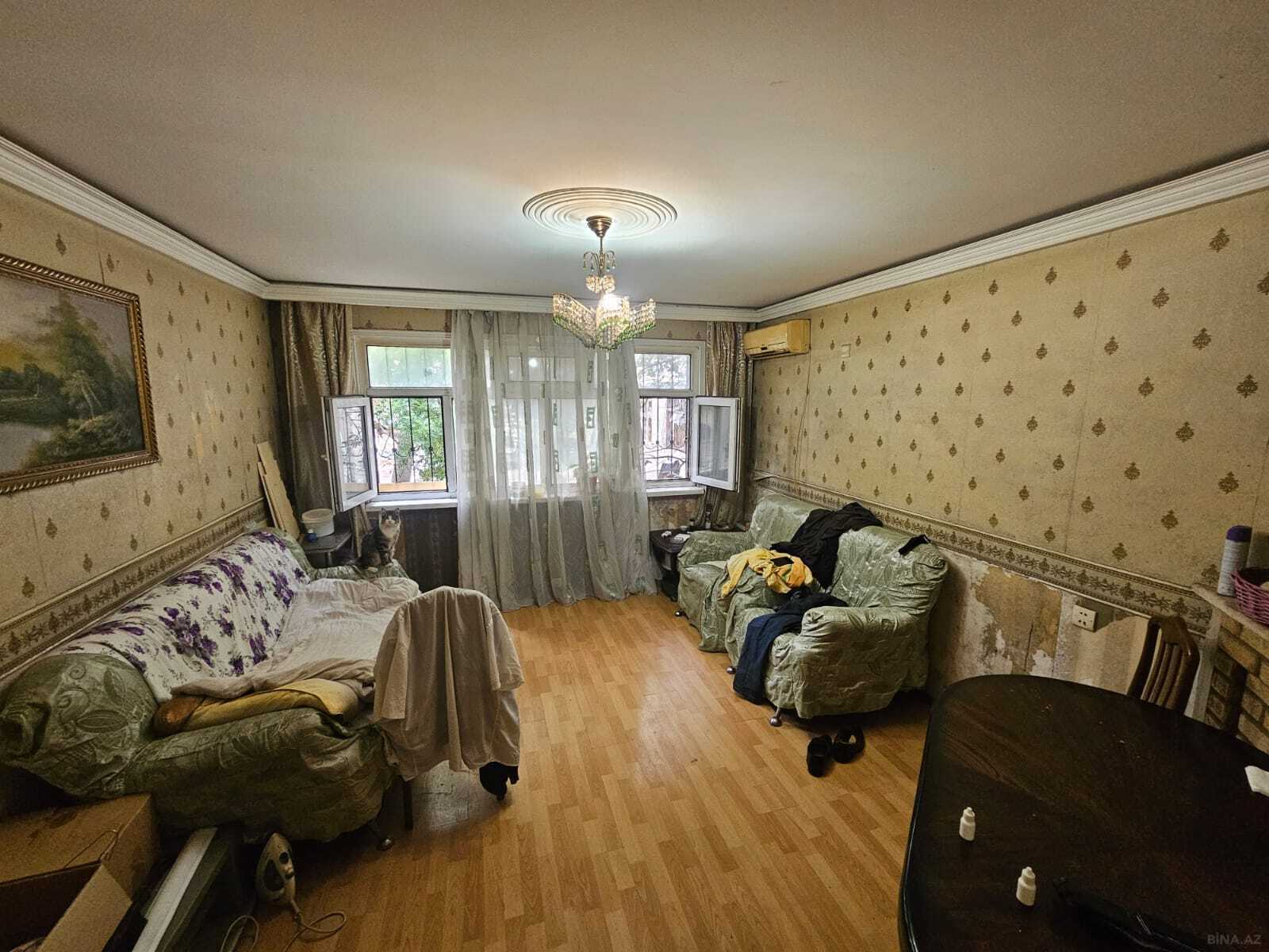 3 otaqlı mənzil satılır, Bakı