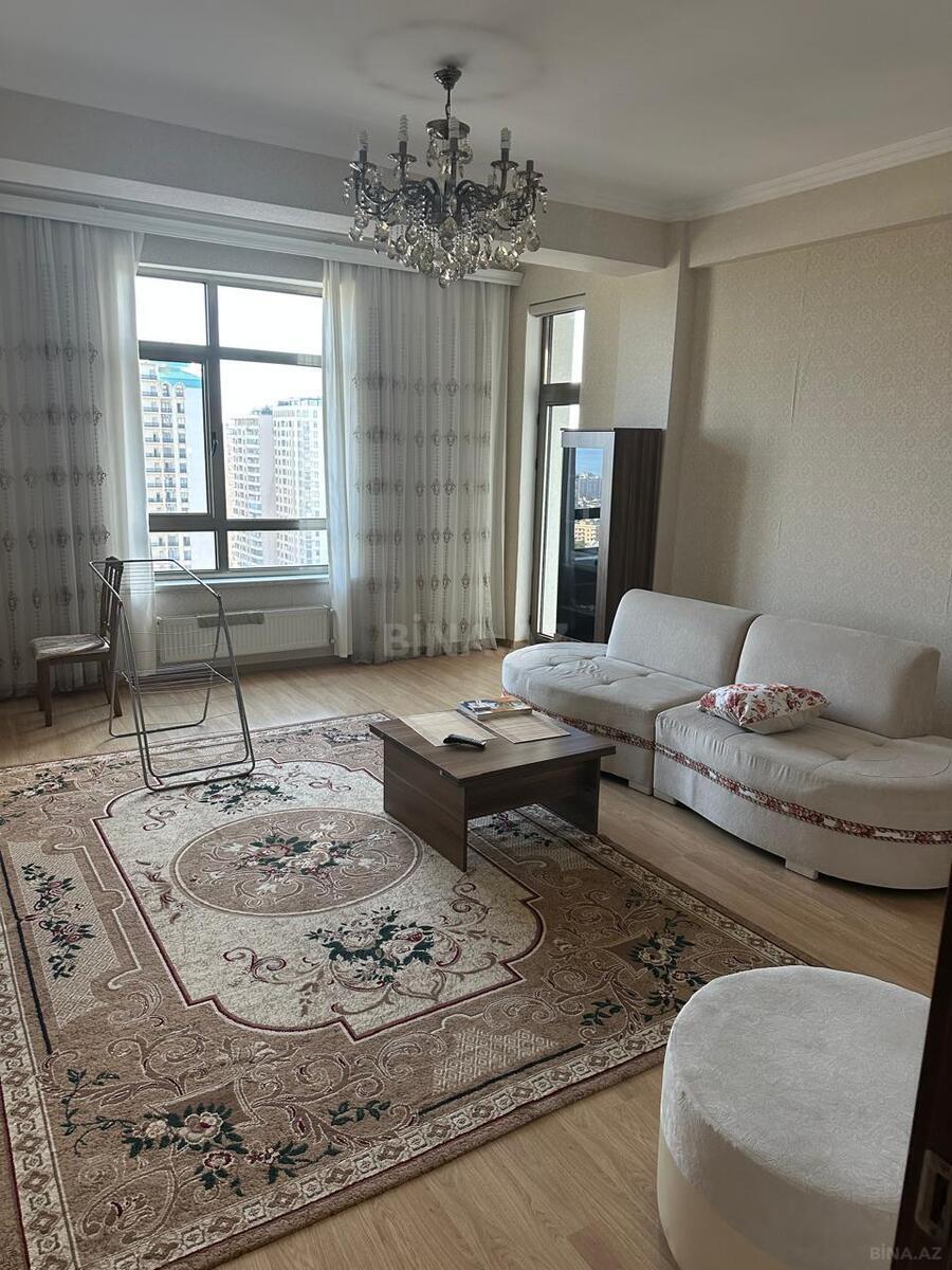 2 otaqlı mənzil kirayə verilir, Bakı
