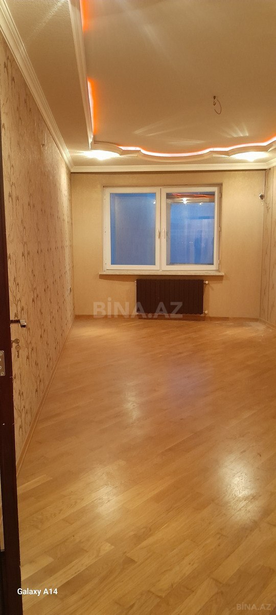 3 otaqlı mənzil satılır, Bakıxanov, Bakı