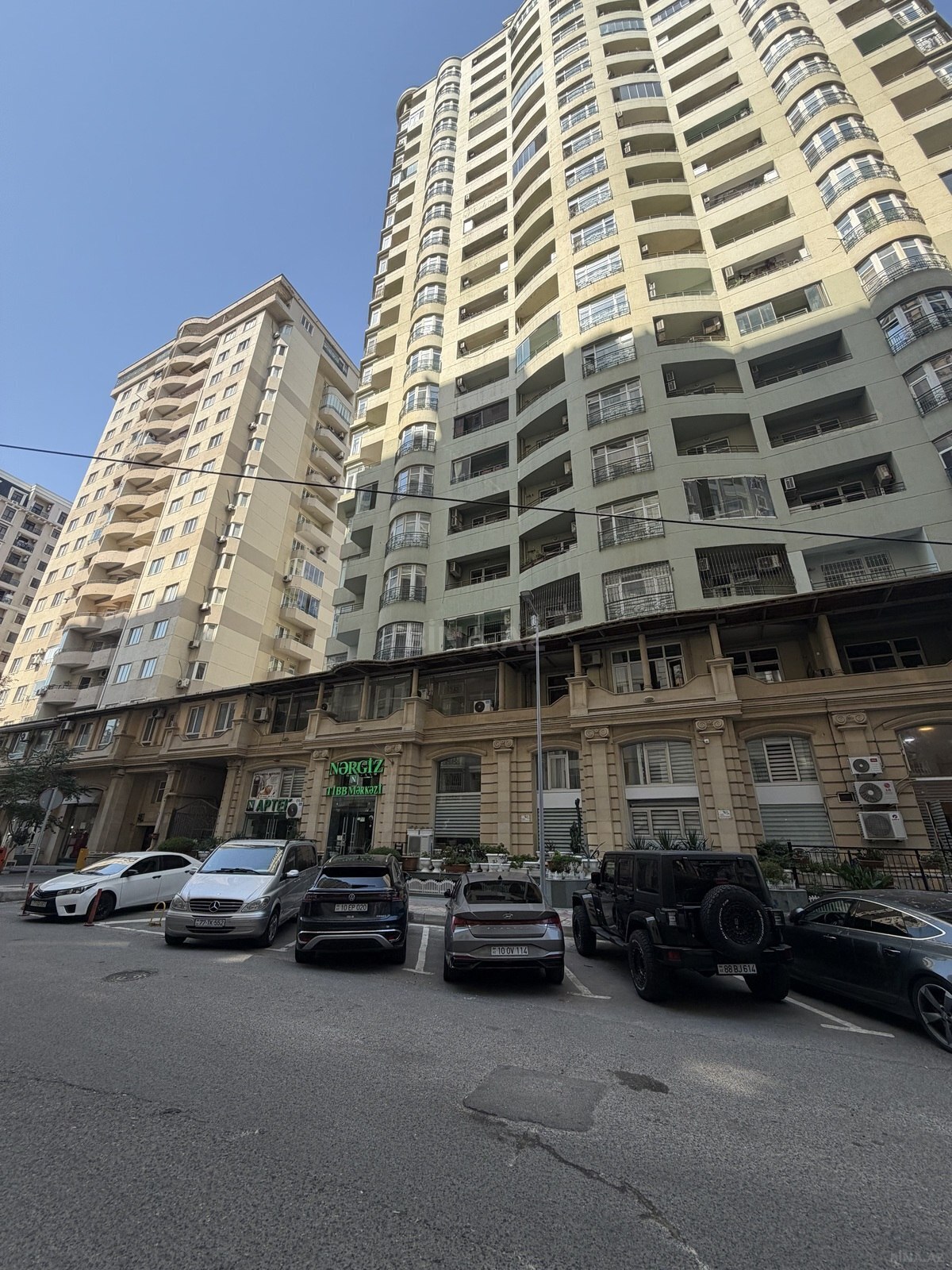 Коммерческий объект в аренду, Баку