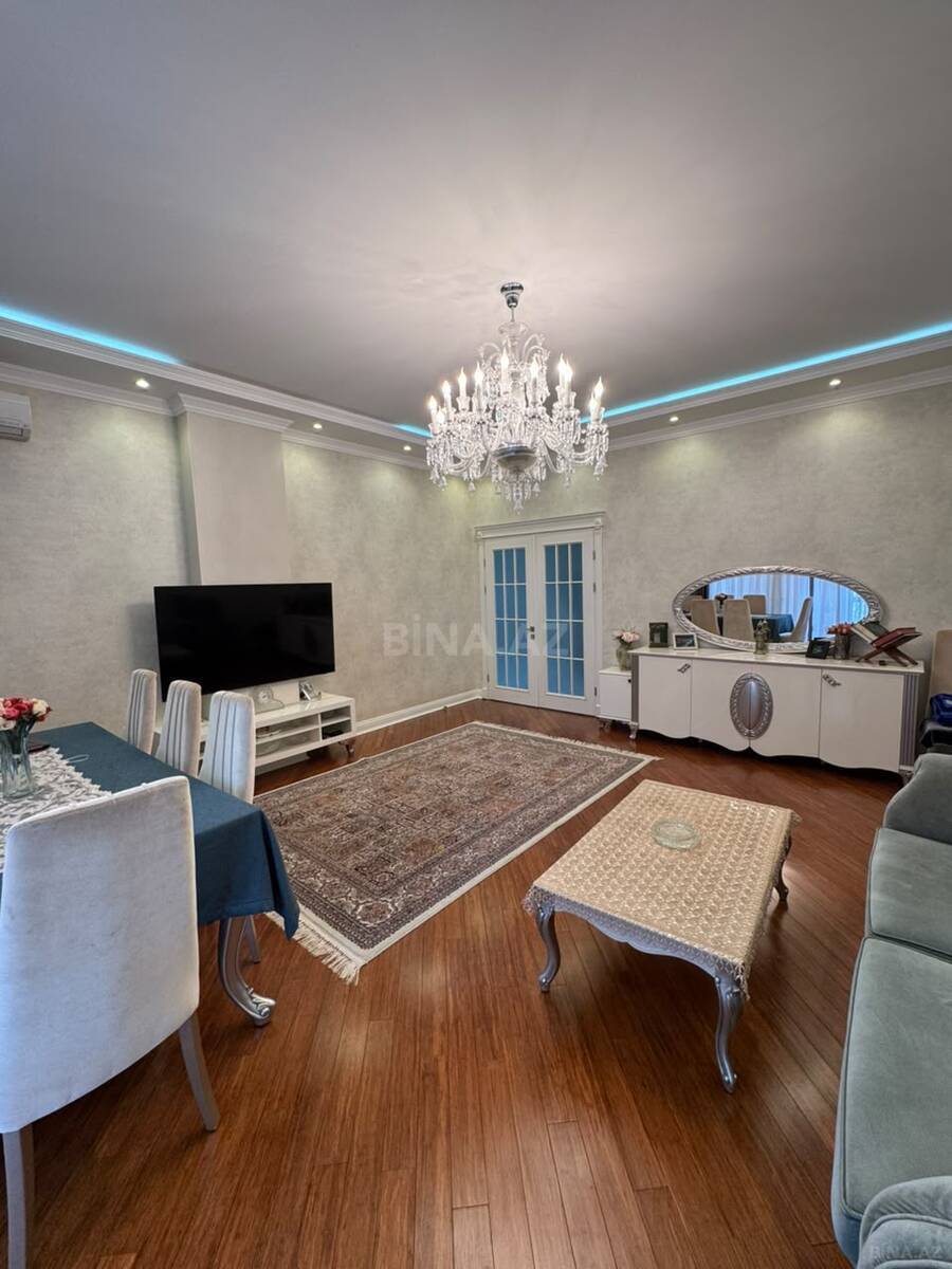 3 otaqlı mənzil satılır, Bakı