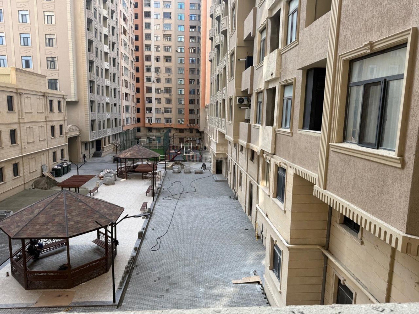 3-room apartment for rent, 28 May, Baku
