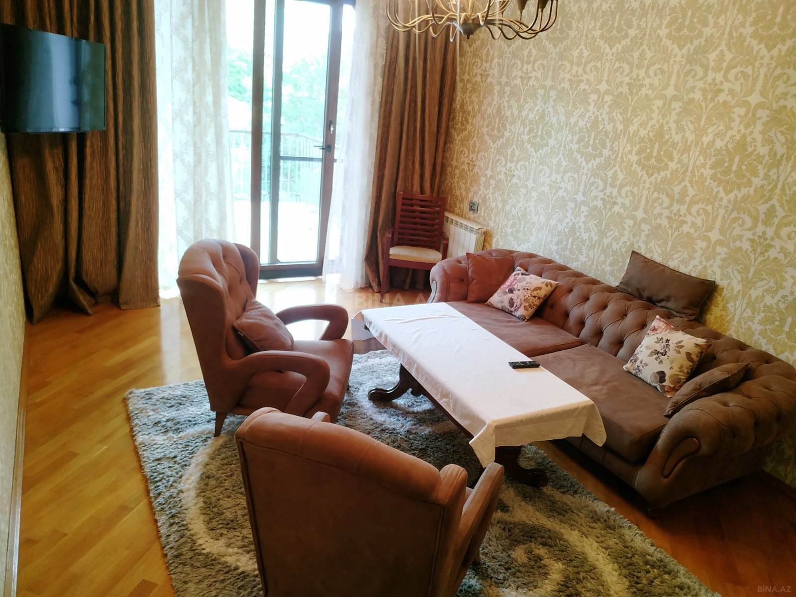 2 otaqlı mənzil kirayə verilir, Bakı