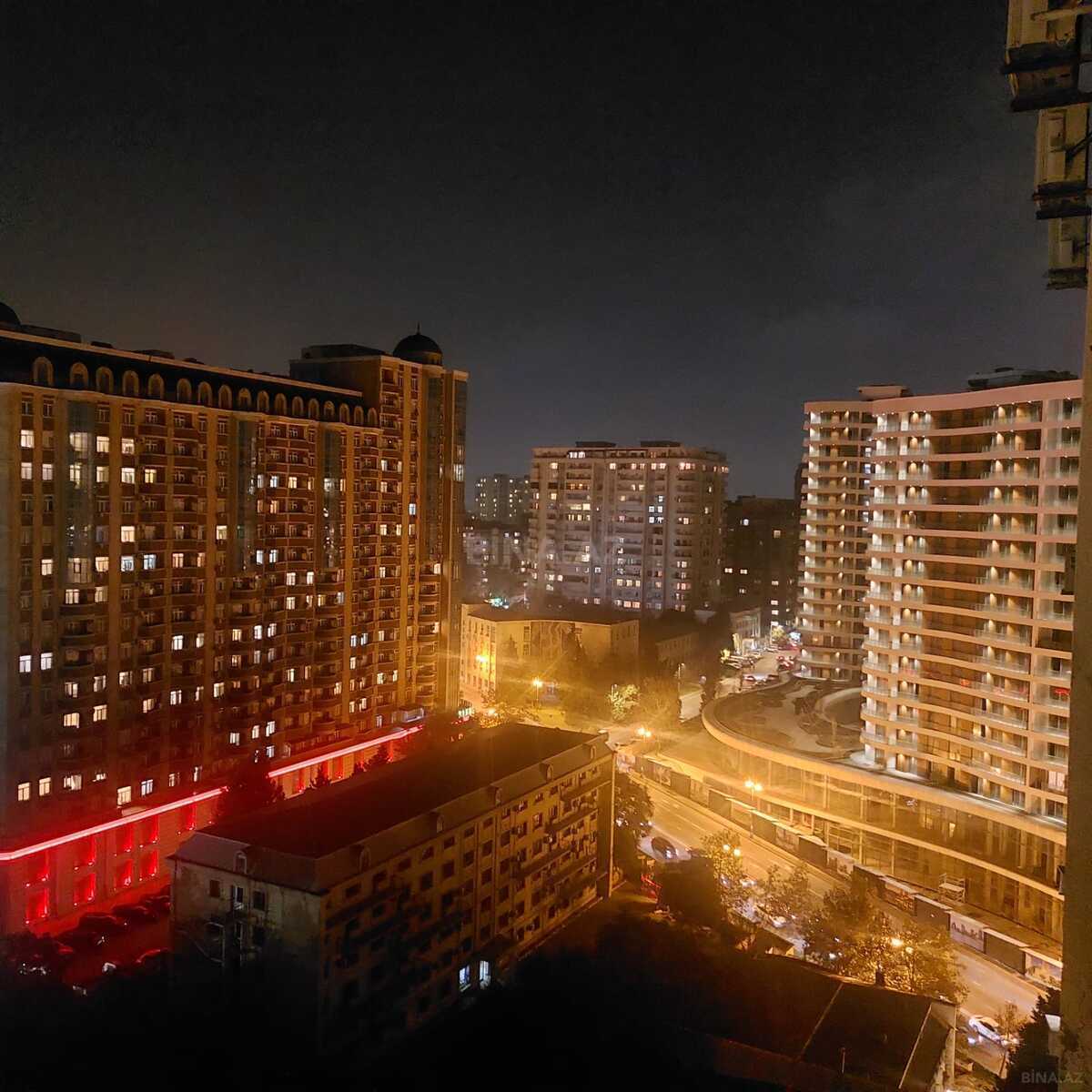 3 otaqlı mənzil satılır, Bakı