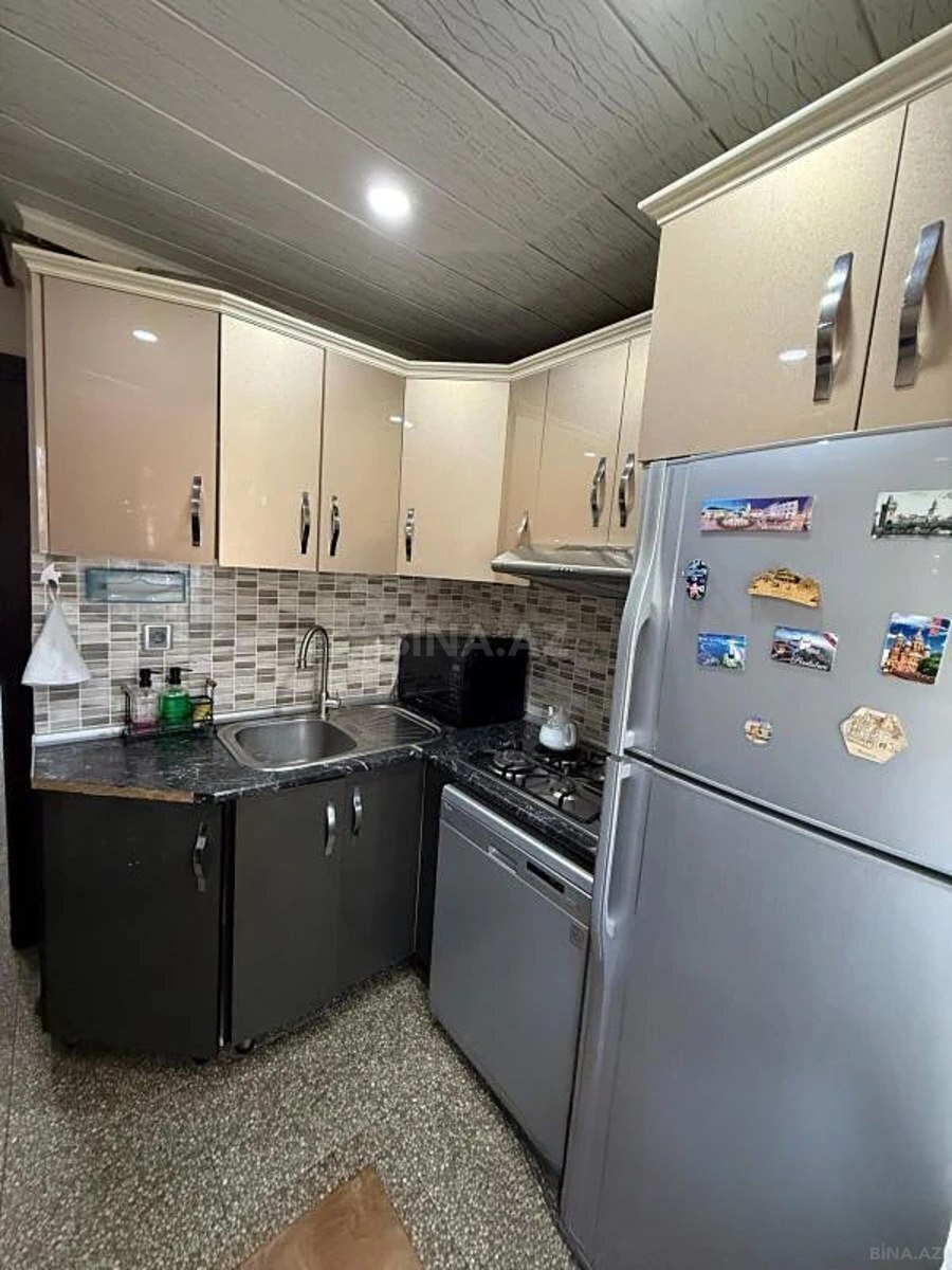 2 otaqlı mənzil satılır, Bakı