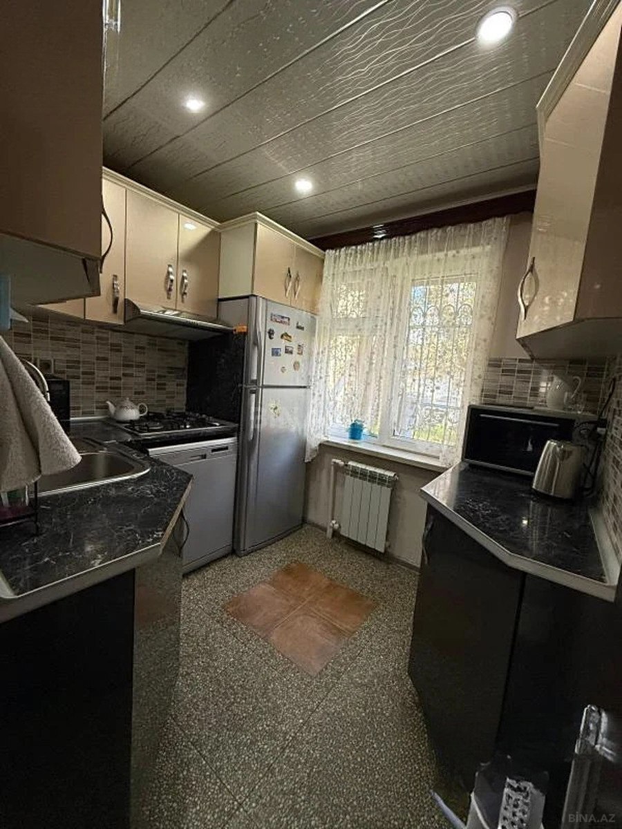 2 otaqlı mənzil satılır, Bakı