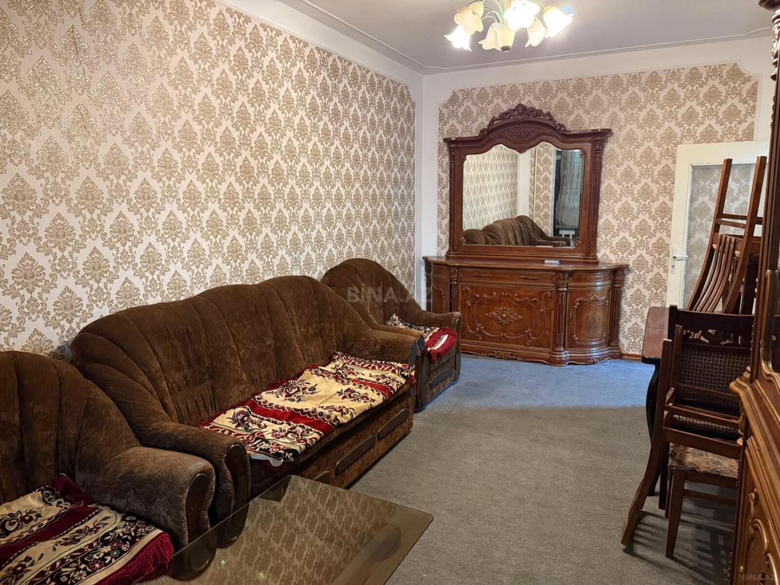 3 otaqlı mənzil kirayə verilir, 8-ci mikrorayon, Bakı