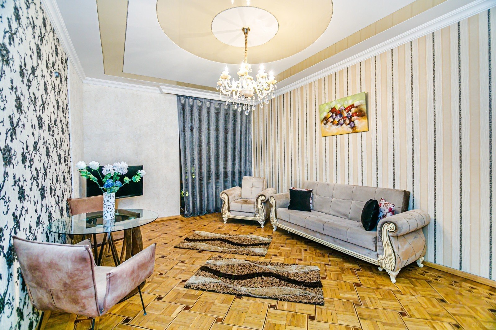 4 otaqlı mənzil kirayə verilir, Bakı