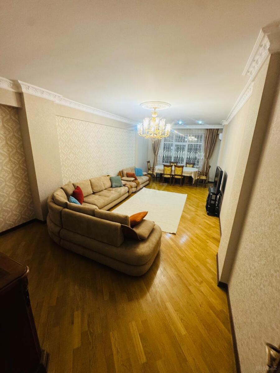 3-комн. квартира в аренду, Сабаил, Баку