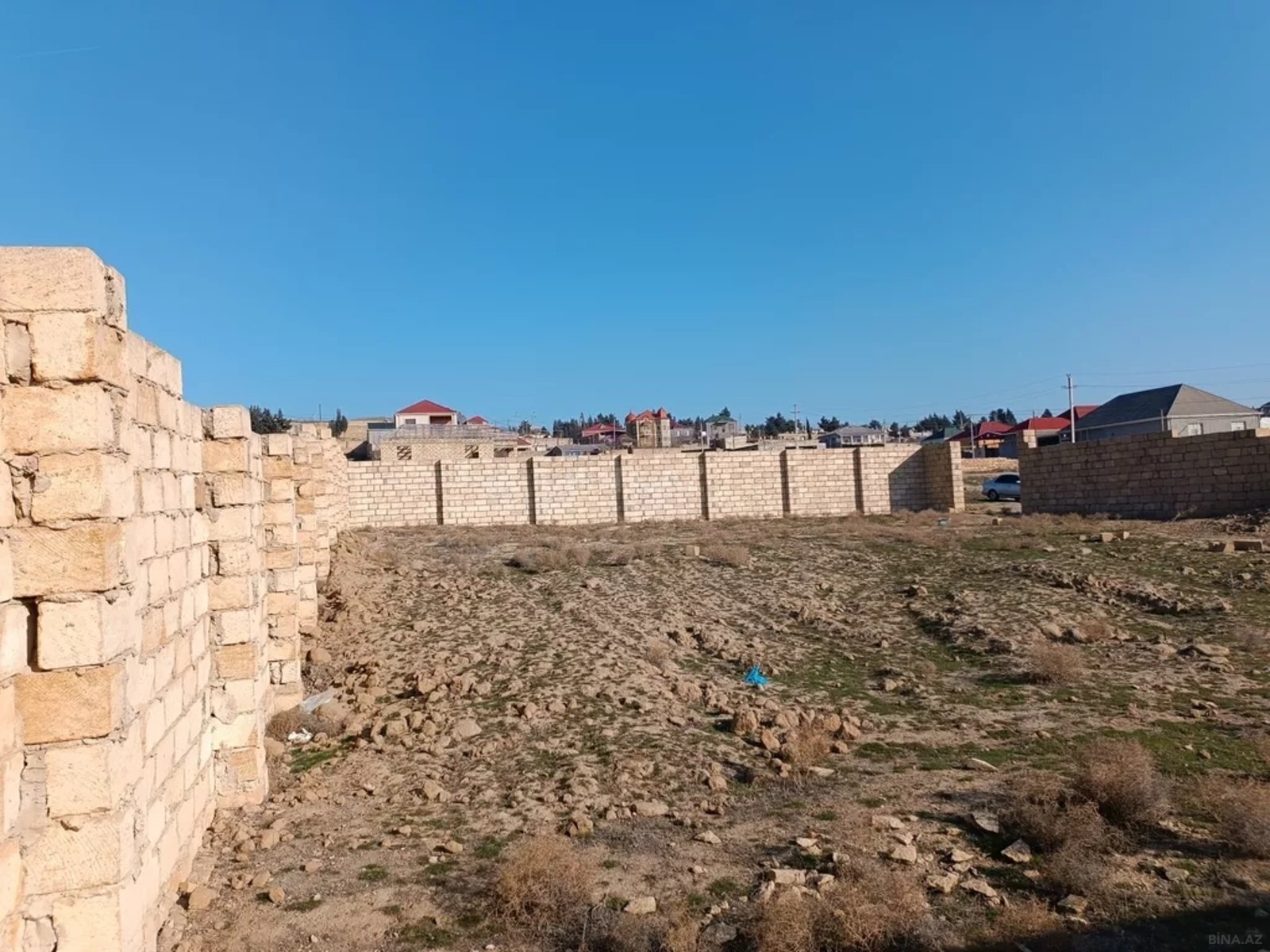Torpaq satılır, Novxanı, Abşeron