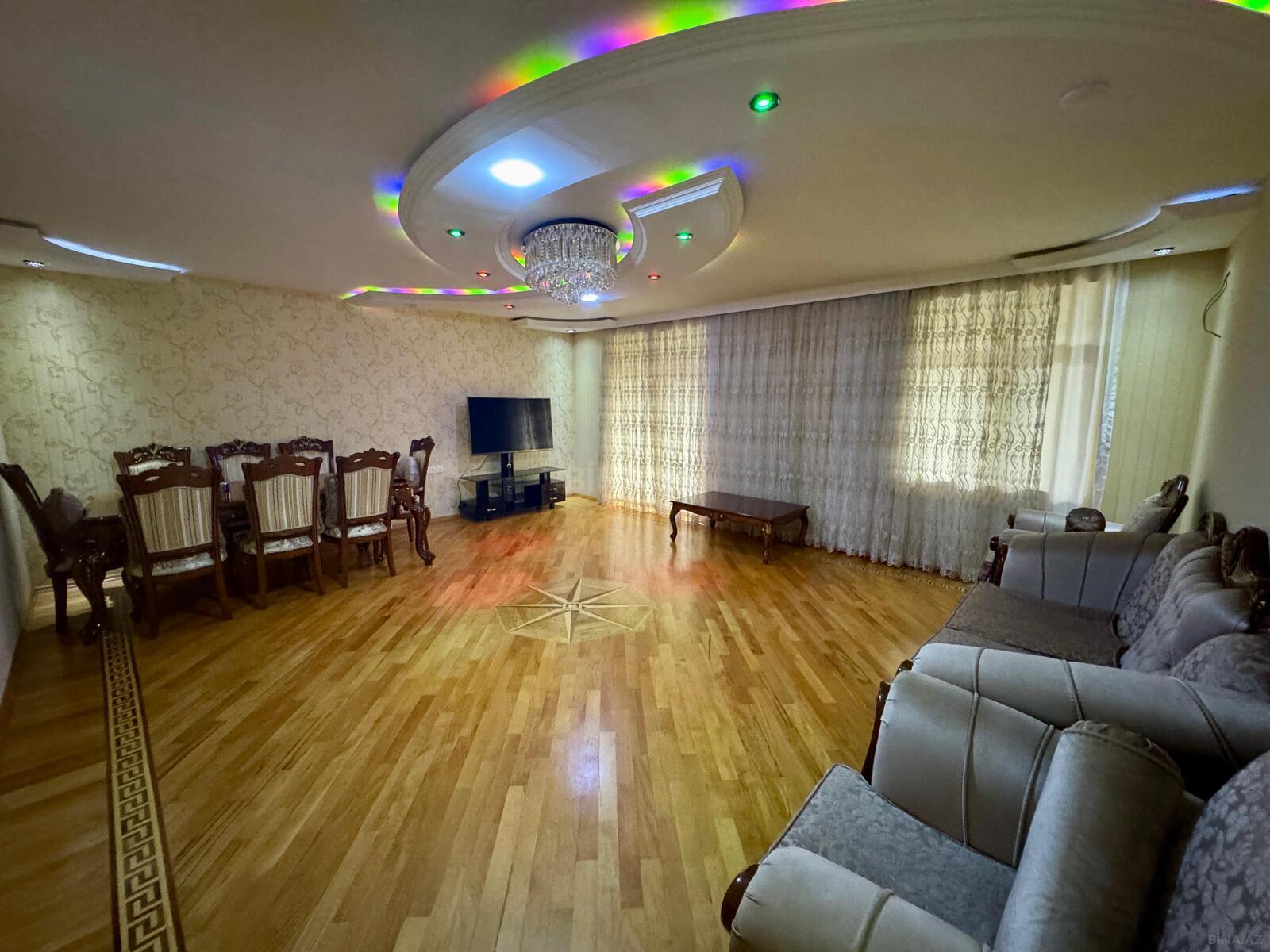 3 otaqlı mənzil kirayə verilir, Bakı