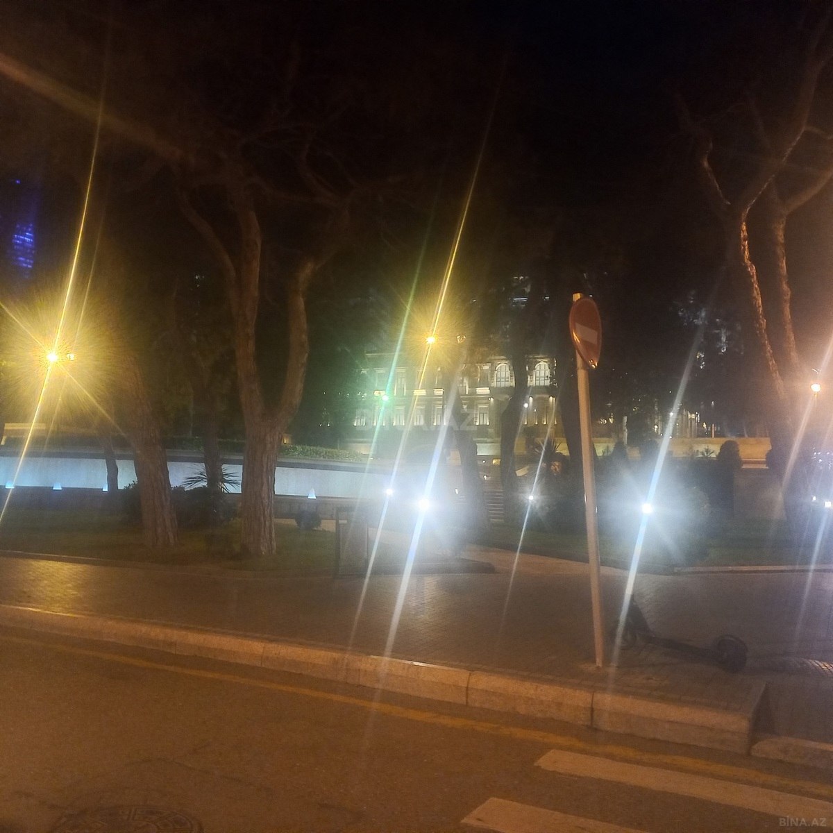 2 otaqlı mənzil kirayə verilir, Bakı