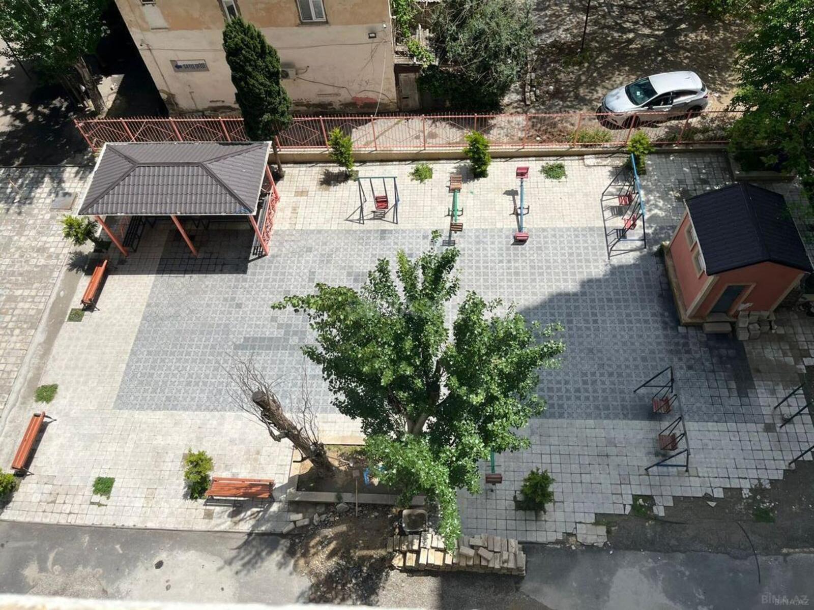 2 otaqlı mənzil satılır, Qaraçuxur, Bakı
