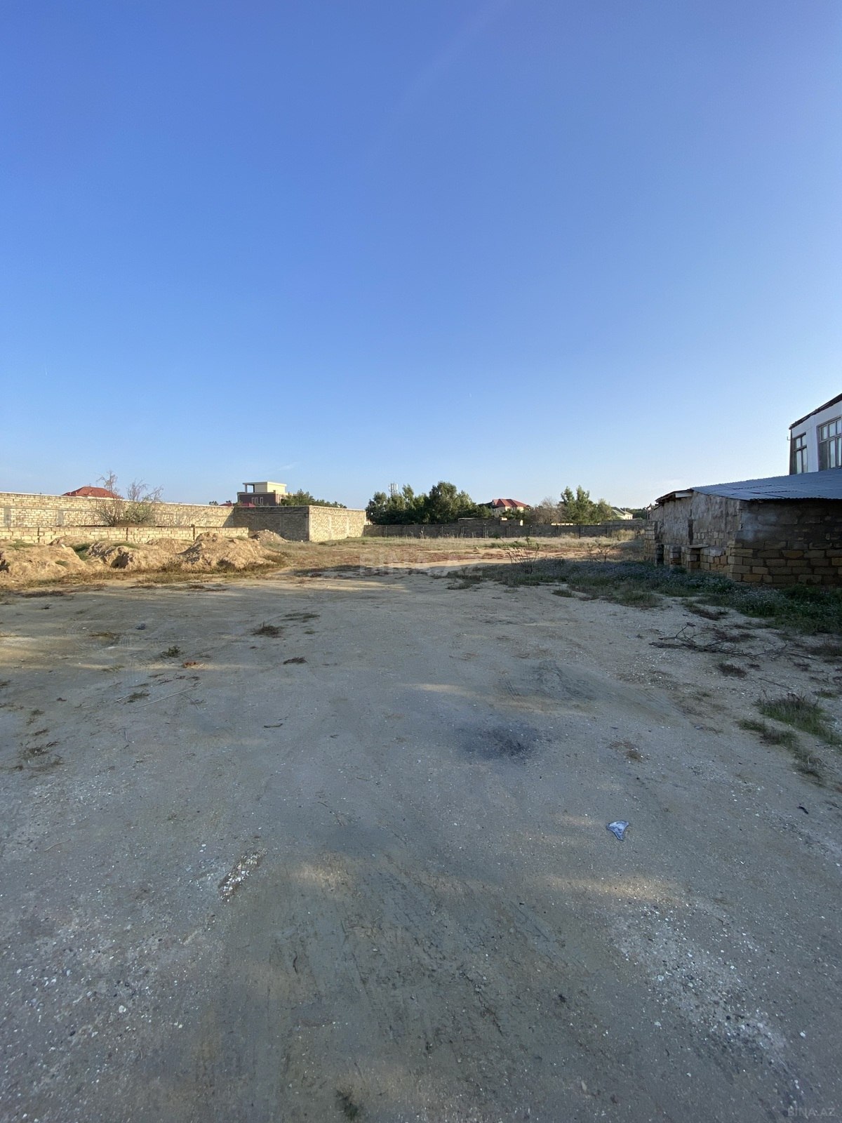 Torpaq satılır, Mərdəkan, Bakı