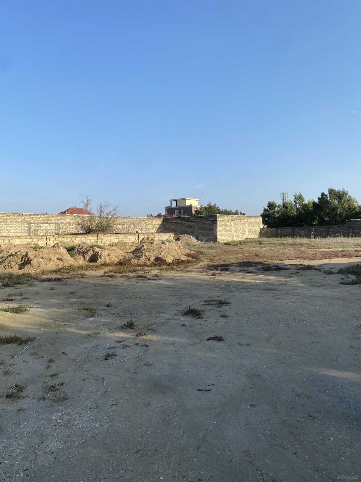 Torpaq satılır, Mərdəkan, Bakı