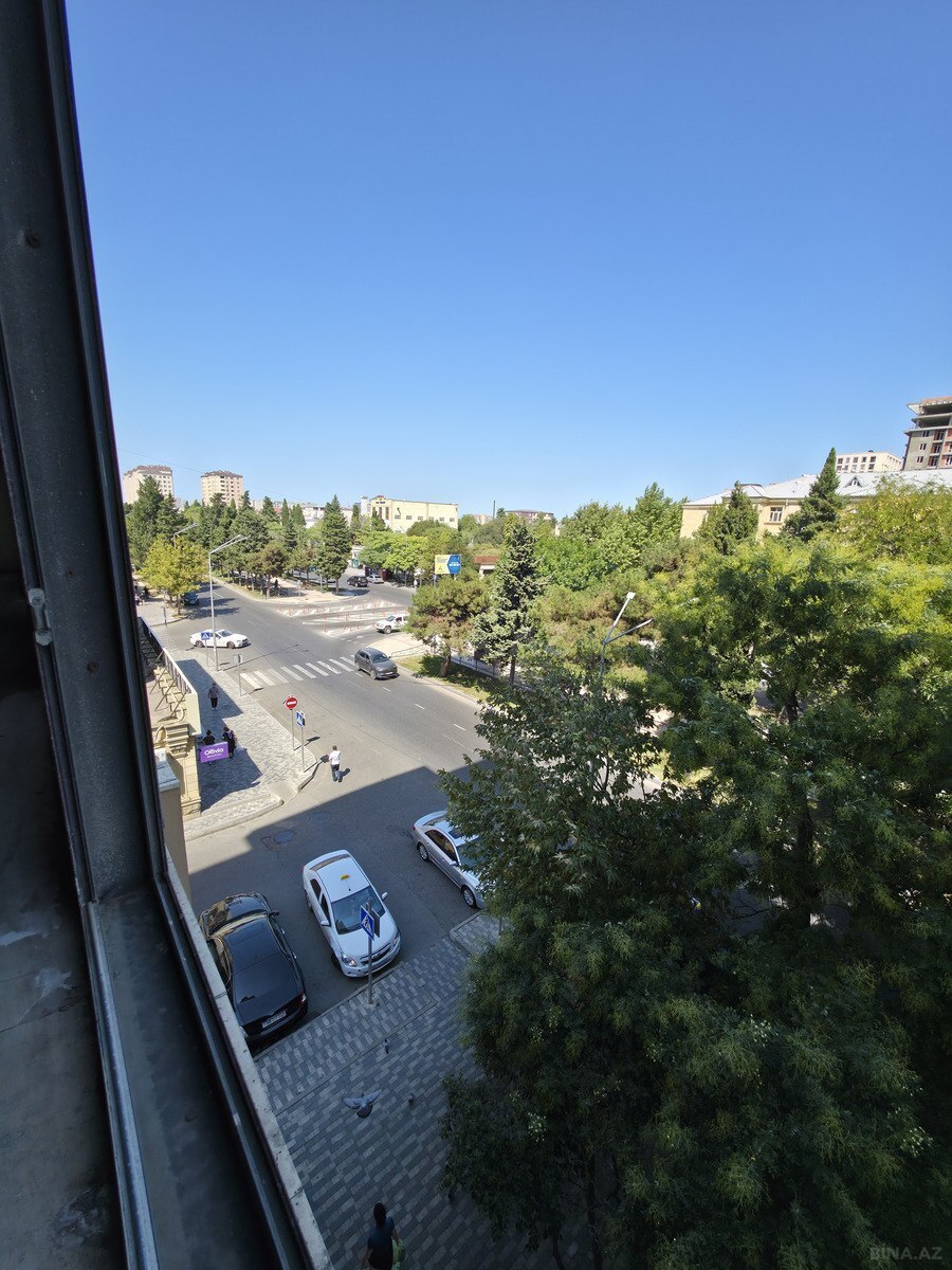 2 otaqlı mənzil kirayə verilir, Bakıxanov, Bakı