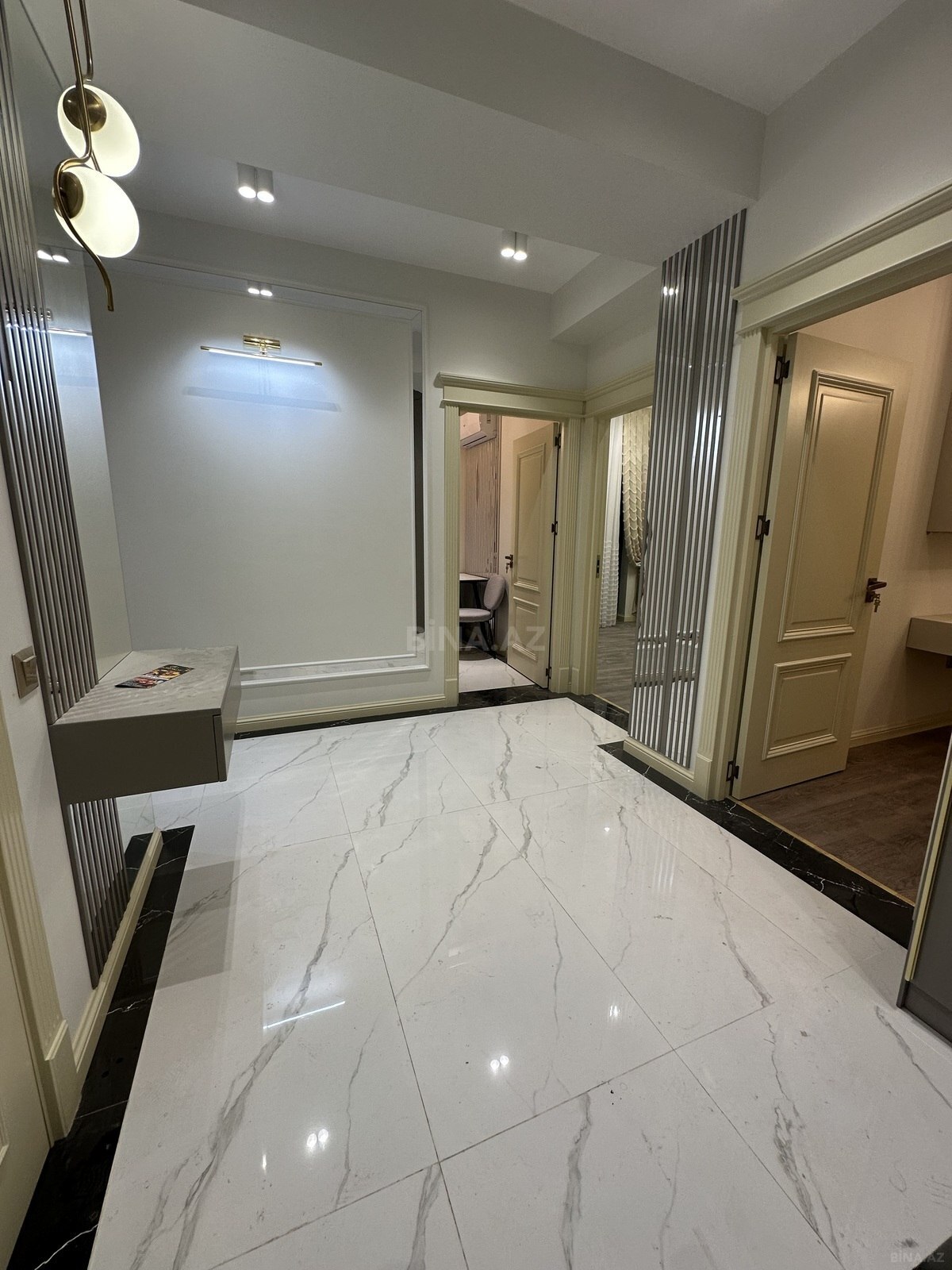 3 otaqlı mənzil satılır, 7-ci mikrorayon, Bakı