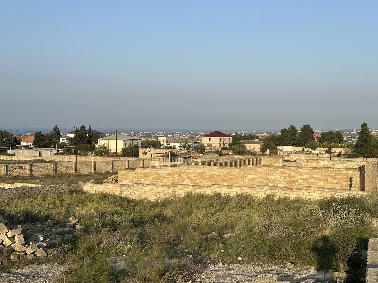 Torpaq satılır, Nardaran, Bakı