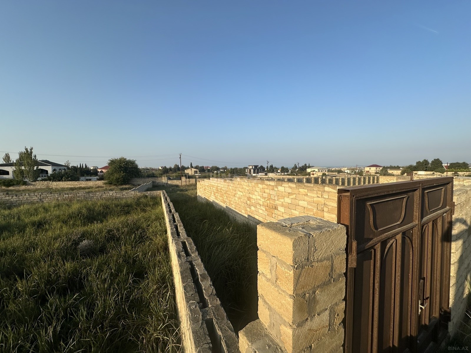 Torpaq satılır, Nardaran, Bakı