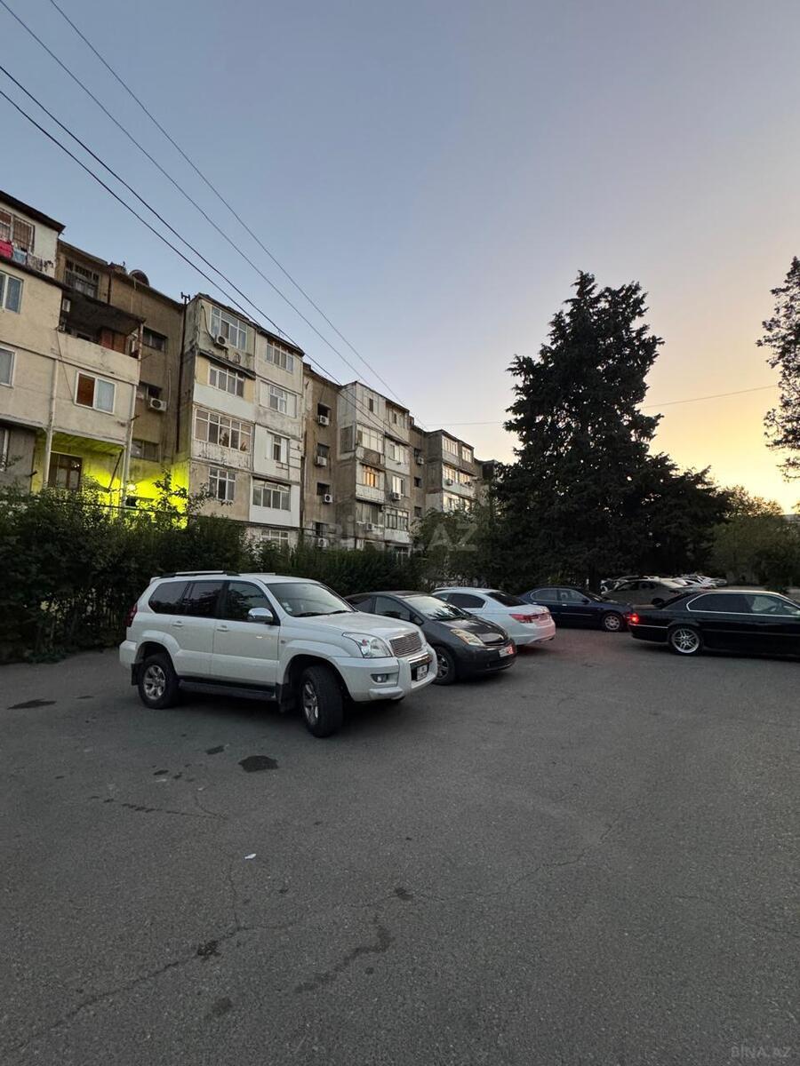 2 otaqlı mənzil satılır, Binəqədi, Bakı