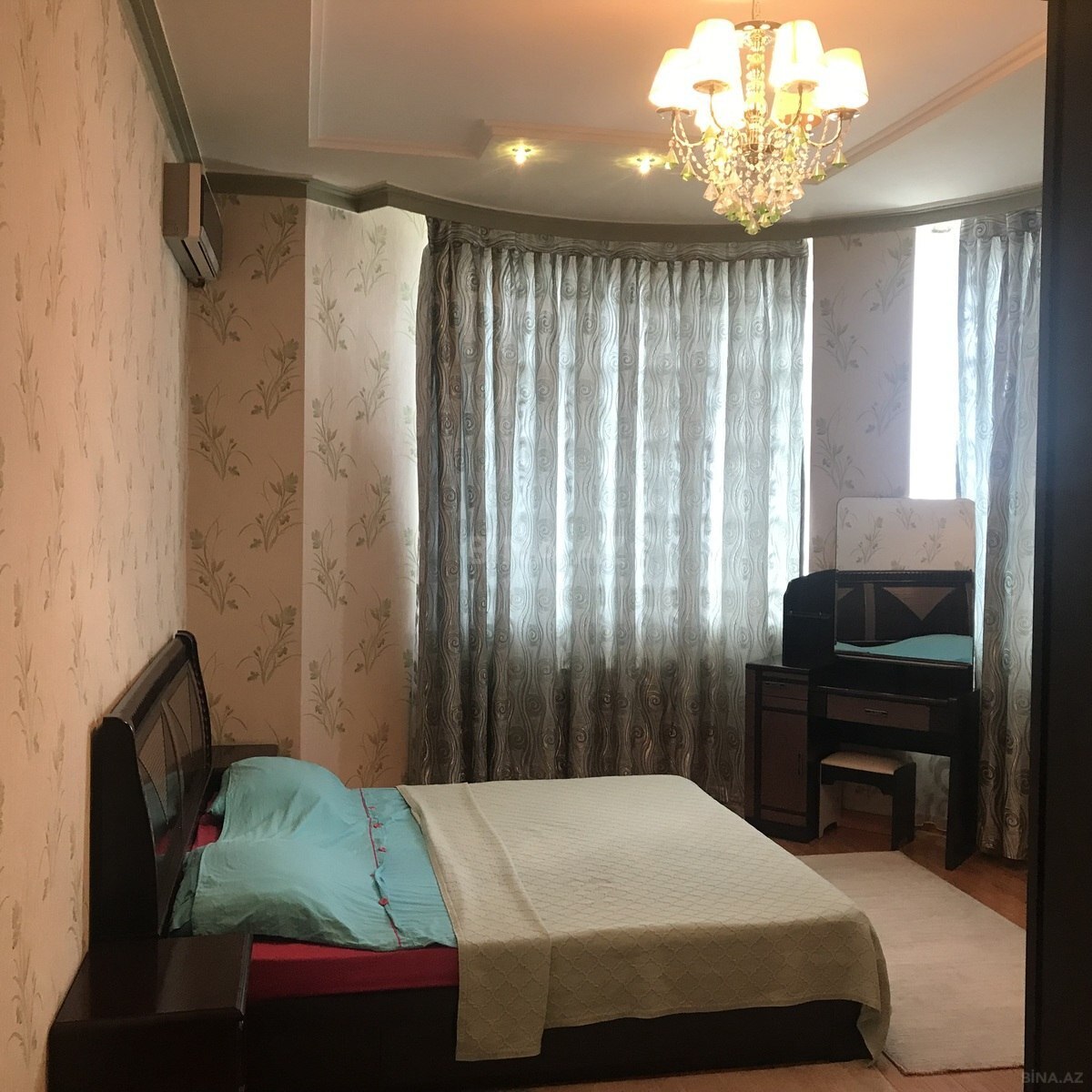 3 otaqlı mənzil kirayə verilir, Bakı