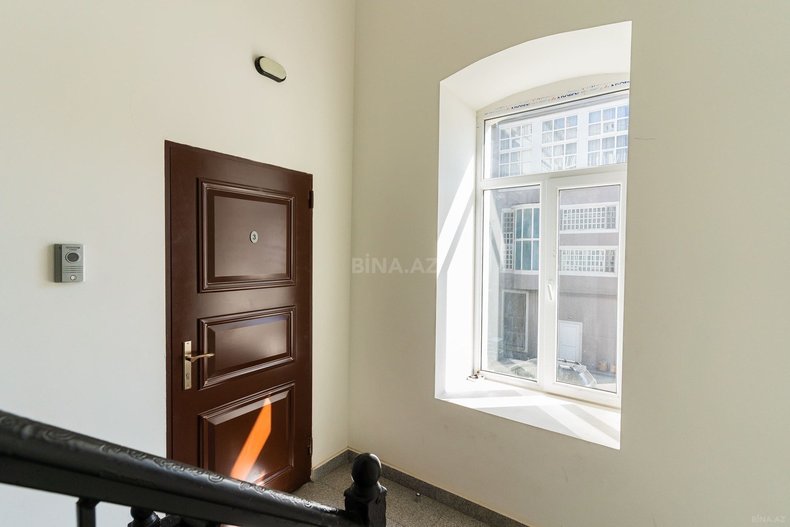 2 otaqlı mənzil kirayə verilir, Bakı