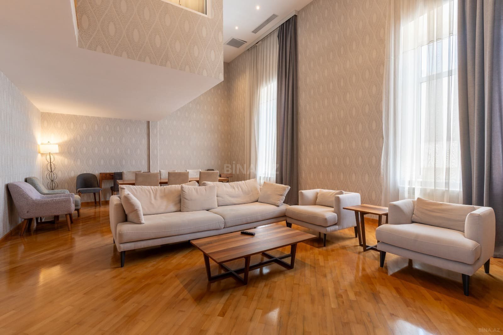3 otaqlı mənzil kirayə verilir, Bakı