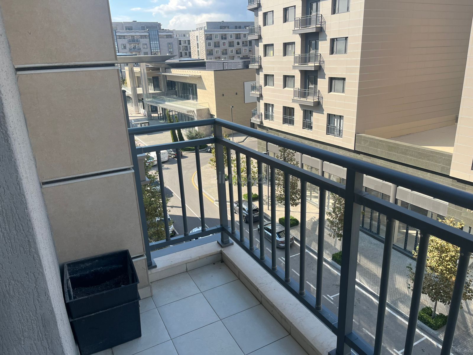 3 otaqlı mənzil kirayə verilir, Ağ şəhər, Bakı