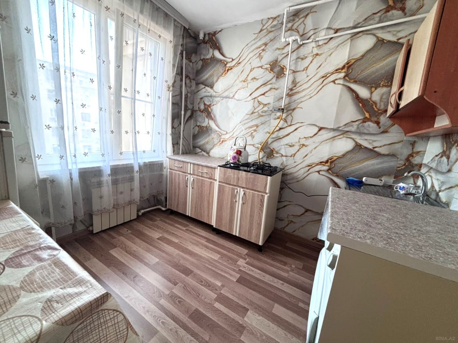 1 otaqlı mənzil kirayə verilir, Bakı