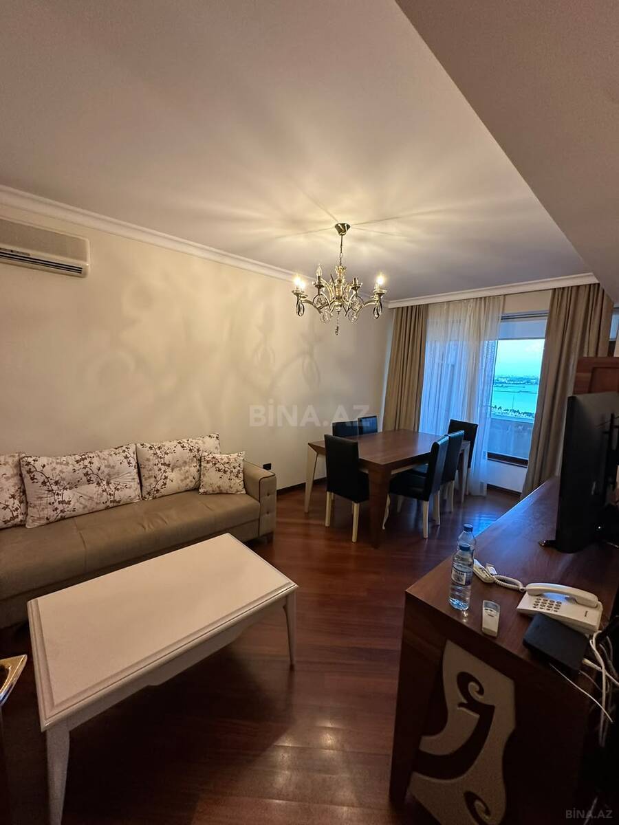 3 otaqlı mənzil kirayə verilir, Bakı