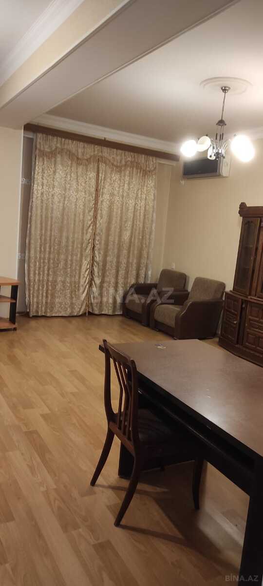 2 otaqlı mənzil kirayə verilir, Bakı