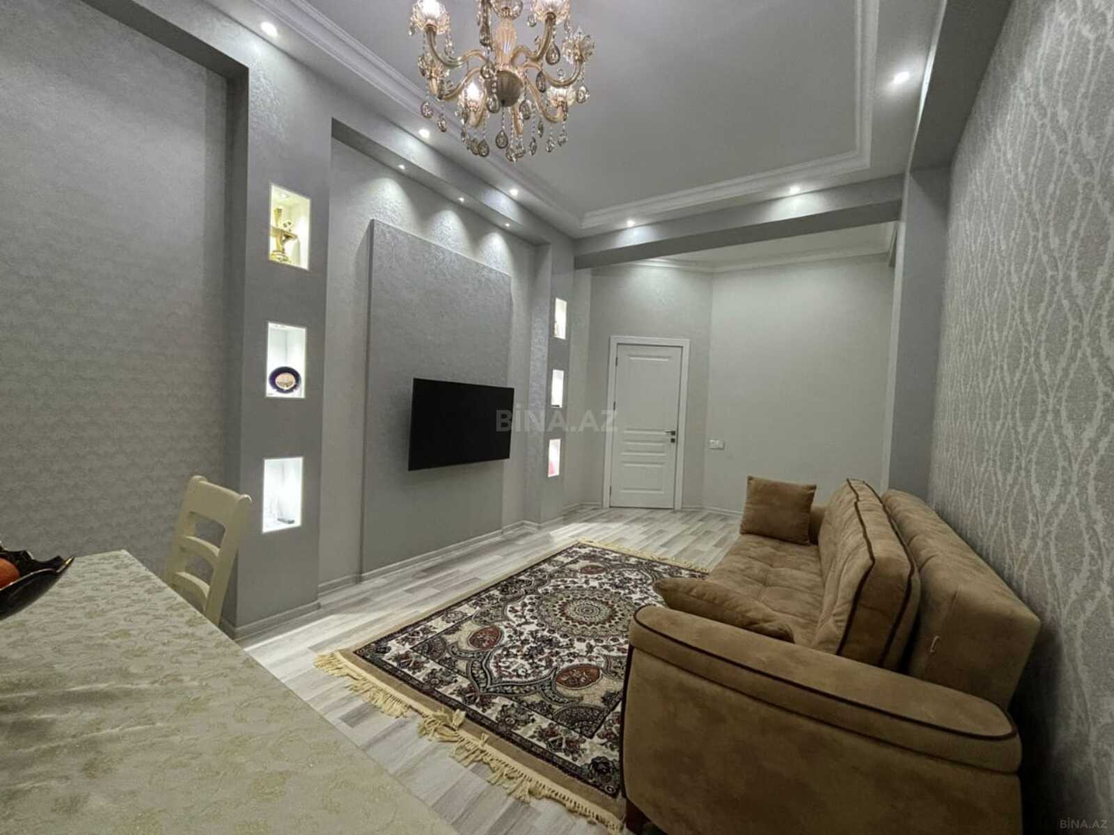 3 otaqlı mənzil satılır, Bakı