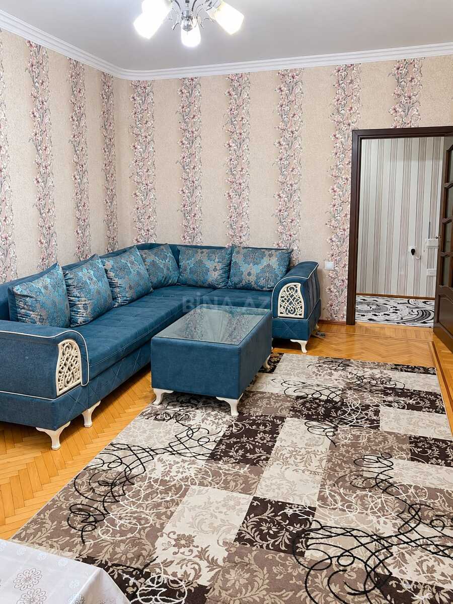 2 otaqlı mənzil kirayə verilir, Bakı