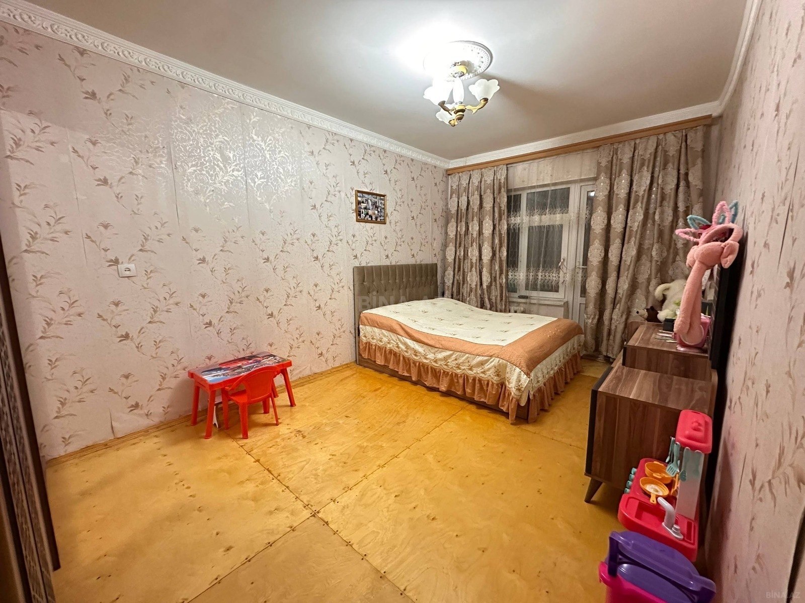 3 otaqlı mənzil satılır, Bakı