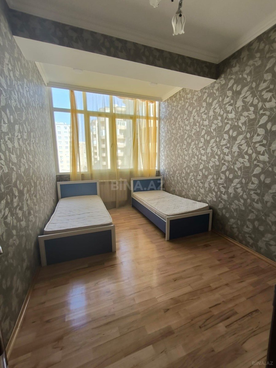 3 otaqlı mənzil satılır, Bakı