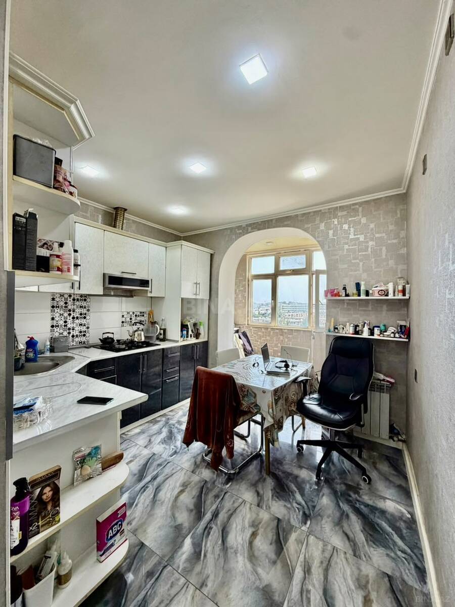3 otaqlı mənzil satılır, Binəqədi, Bakı