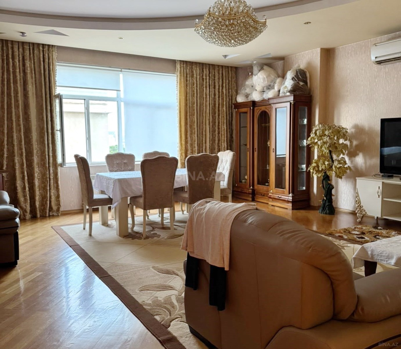 3 otaqlı mənzil kirayə verilir, Bakı