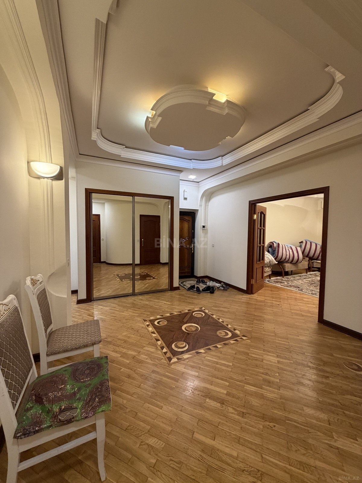 4-комн. квартира в аренду, 8-й микрорайон, Баку