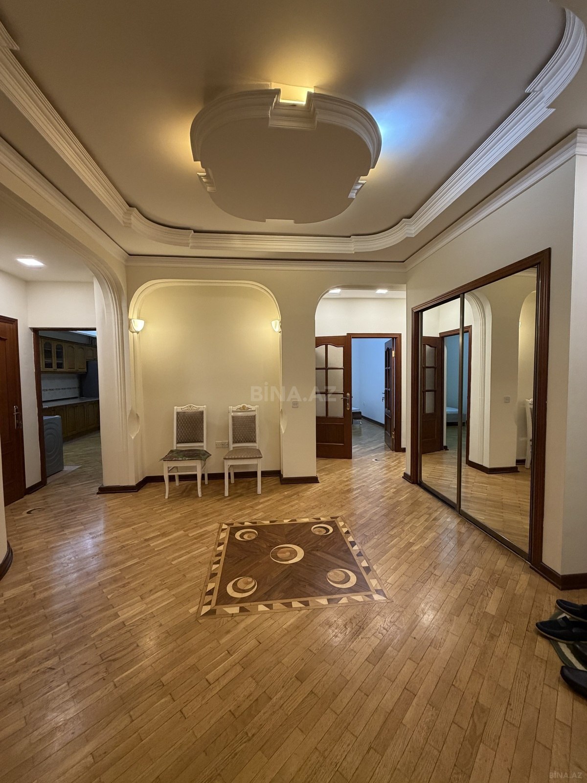 4-комн. квартира в аренду, 8-й микрорайон, Баку