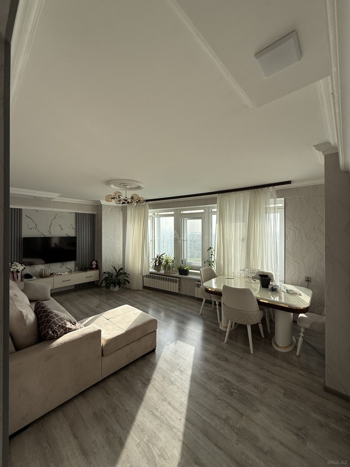 2 otaqlı mənzil kirayə verilir, Bakıxanov, Bakı