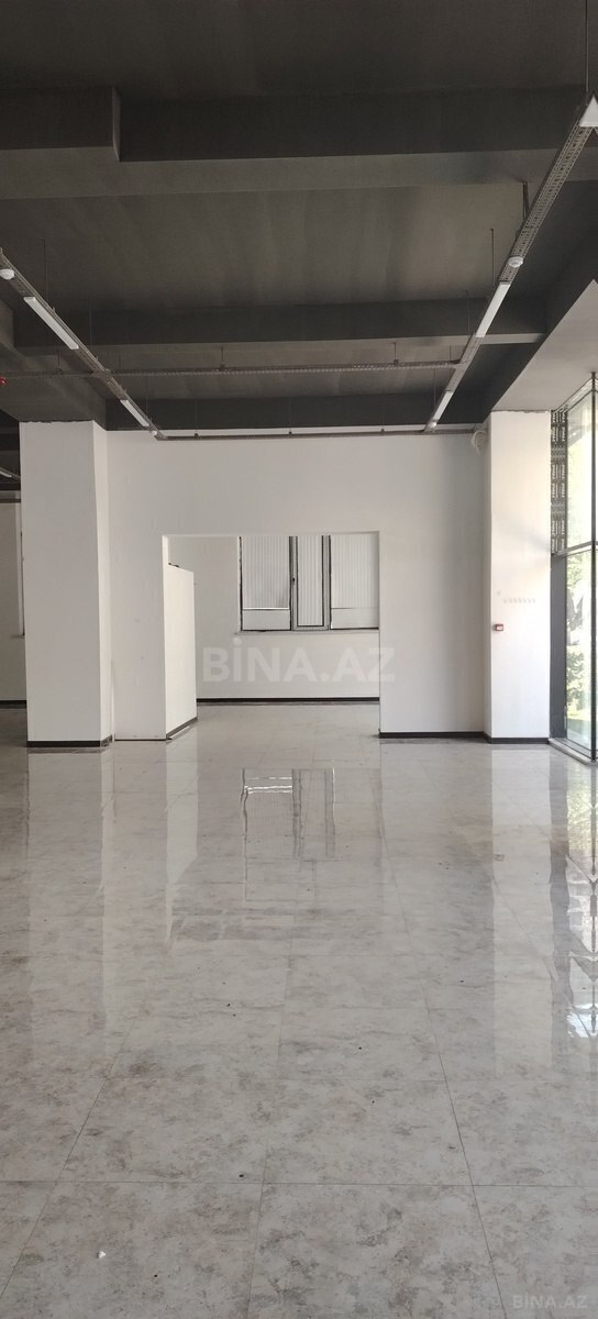 Obyekt kirayə verilir, 28 May, Bakı